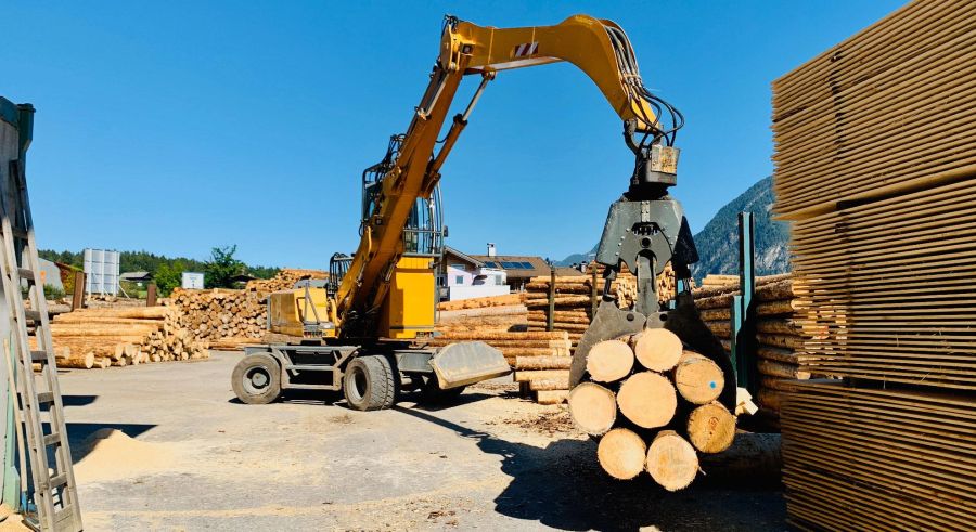 Hechenblaickner-2019-Greifarm-Bagger Hechenblaickner Holz Wiesing Tirol